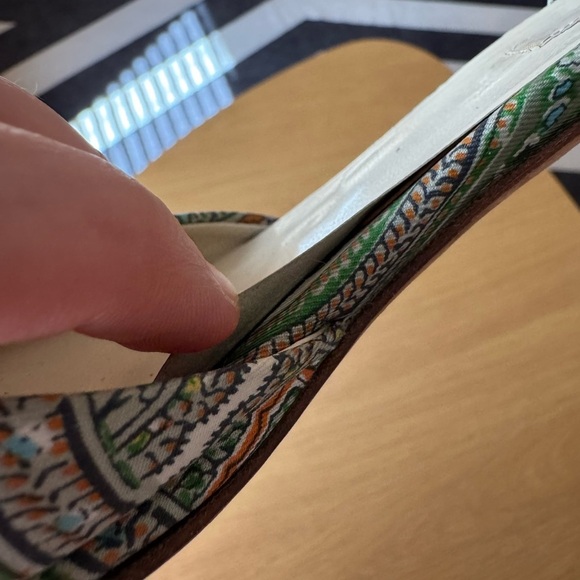 PRADA Fabric Paisley Print Pointed Toe D'Orsay Pumps Heels Size 37.5 - Picture 8 of 8